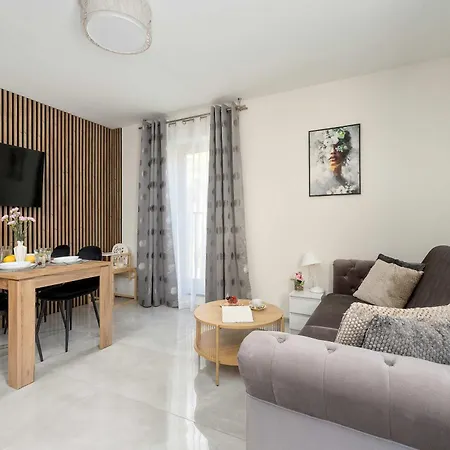 Przytulny Blisko Plazy Z Parkingiem By Renters * Miedzywodzie